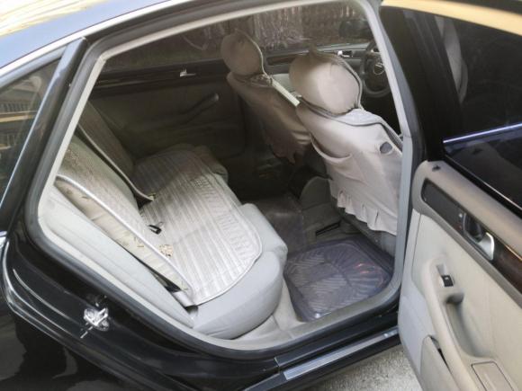 [南通·苏F] 二手奥迪奥迪A62004款 2.4L 自动基本型