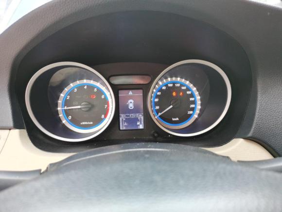 [宁波·浙H] 二手东南V5菱致2015款 1.5L 手动经典版