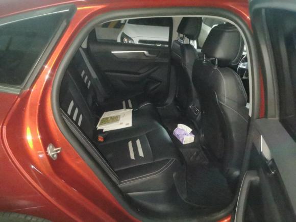 [成都·粤B] 二手比亚迪秦Pro新能源2018款 DM 1.5TI 自动智联锐耀型