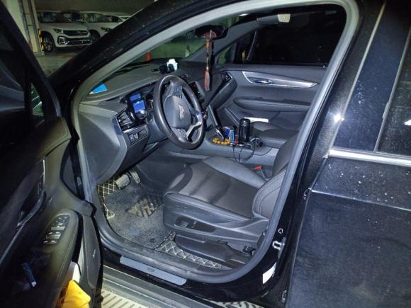 [武汉·鄂A] 二手凯迪拉克凯迪拉克XT62020款 28T 六座四驱风尚型