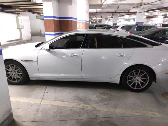 [深圳·蒙B] 二手捷豹捷豹XJ2016款 XJL 2.0T 两驱典雅商务版