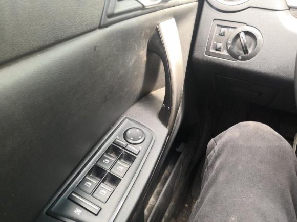 [义乌·浙G] 二手荣威荣威5502012款 550D 1.8T 自动品臻版