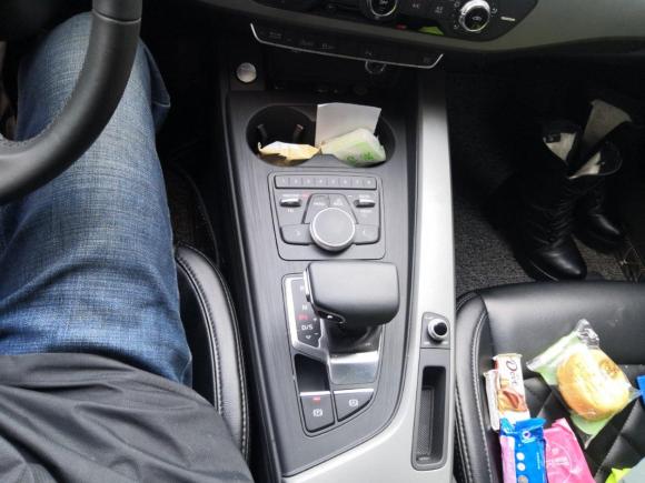 [武汉·鄂A] 二手奥迪奥迪A4L2019款 40 TFSI 进取型 国VI