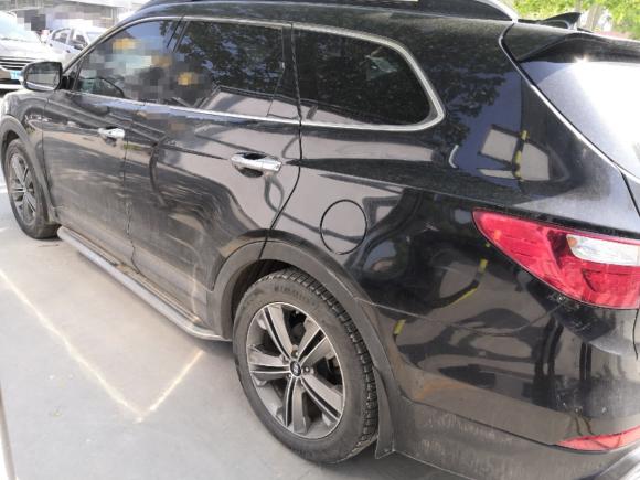 [济南·鲁A] 二手现代格锐2013款 3.0L 7座四驱旗舰版