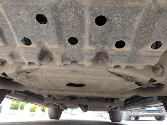 [成都·川A] 二手双龙雷斯特W2014款 2.0T 四驱豪华导航版7座