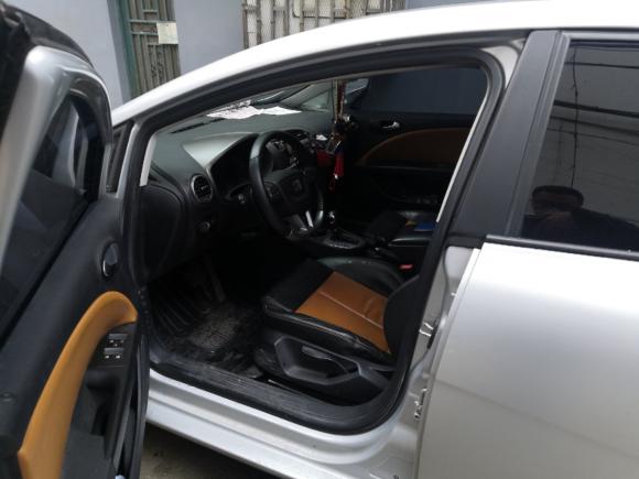 [无锡·苏B] 二手西雅特LEON2012款 1.8TSI FR