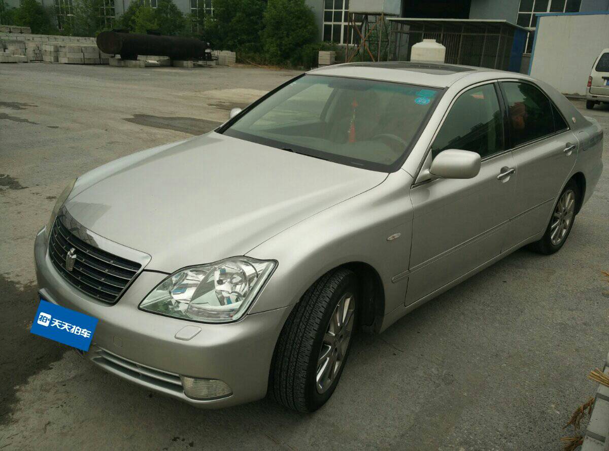 91万买的丰田皇冠开13年就贬值41.20万?常州车主表示不服:别再骗我了!