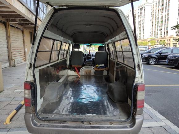 [义乌·浙G] 二手福田福田风景2014款 2.5T快运标准型长轴版高顶4J25TC