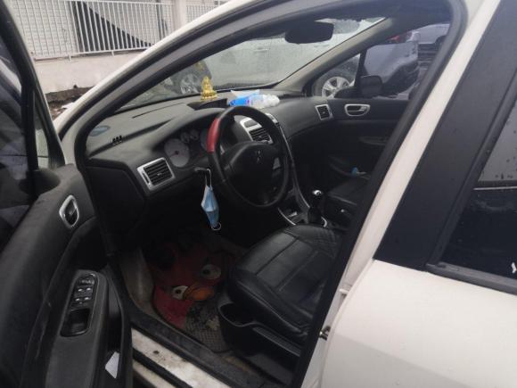 [宁波·鄂F] 二手标致标致3072012款 两厢 1.6L 手动舒适版