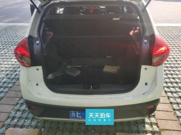 [苏州·苏E] 二手奇瑞瑞虎3x2018款 1.5L 自动精英版