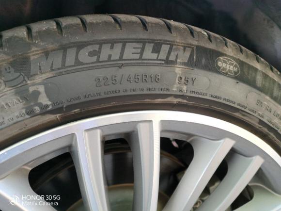 [广州·粤A] 二手阿尔法罗密欧Giulia2017款 2.0T 280HP 豪华版