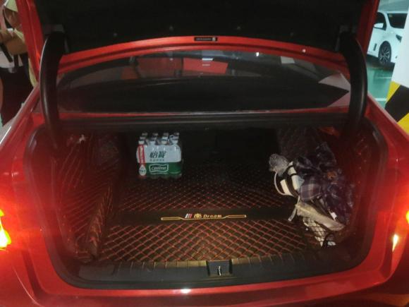 [成都·粤B] 二手比亚迪秦Pro新能源2018款 DM 1.5TI 自动智联锐耀型