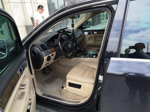 [青岛·鲁B] 二手大众途锐2010款 3.6 限量顶配版