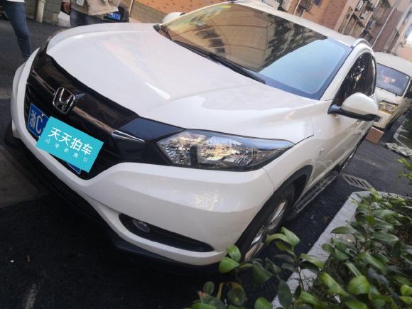 本田缤智2015款 1.5L CVT两驱舒适型「杭州二手车」「天天拍车」