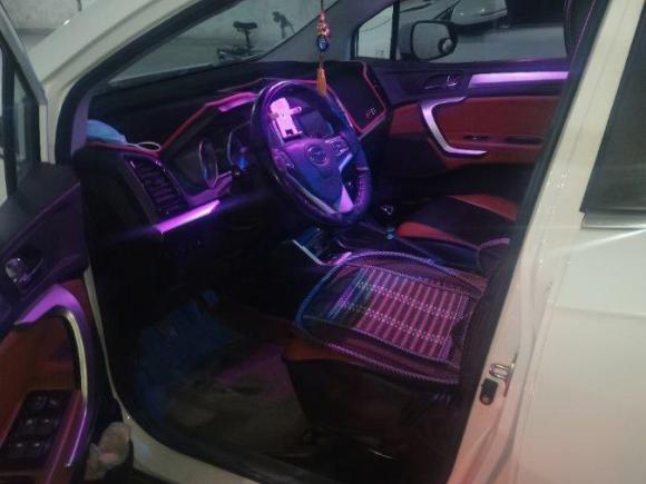 [西安·陕A] 二手江淮瑞风S32014款 1.5L 手动豪华智能型