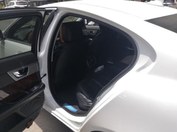 [西安·陕A] 二手捷豹捷豹XF      2013款 XF 2.0T 豪华版