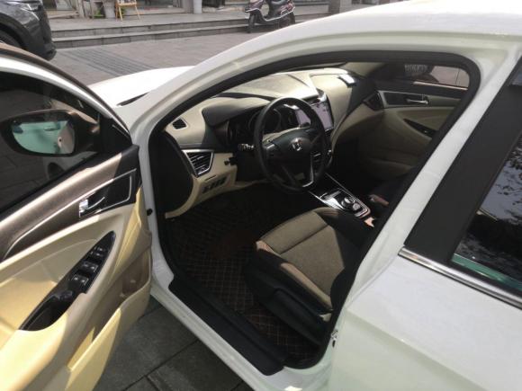 [成都·川A] 二手长安逸动新能源2018款 EV300 悦享型