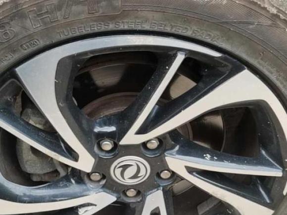 [佛山·粤E] 二手东风风光东风风光S5602018款 1.8L CVT尊贵型