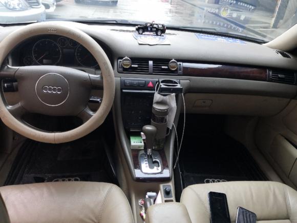 [南通·沪C] 二手奥迪奥迪A6    2004年    2.4L      自动