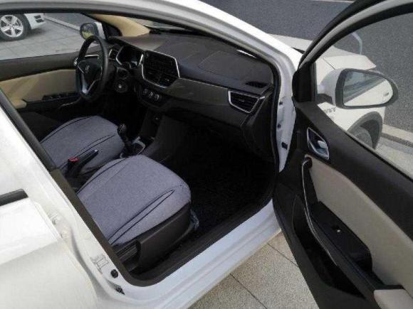 [合肥·皖A] 二手宝骏宝骏310W2017款 1.5L 手动舒适型