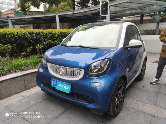 smartsmart fortwo2016款 0.9T 66千瓦硬顶先锋版「上海二手车」「天天拍车」