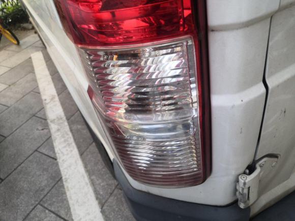 [义乌·浙G] 二手依维柯得意2017款 2.5T A35客车5-7座47Z5