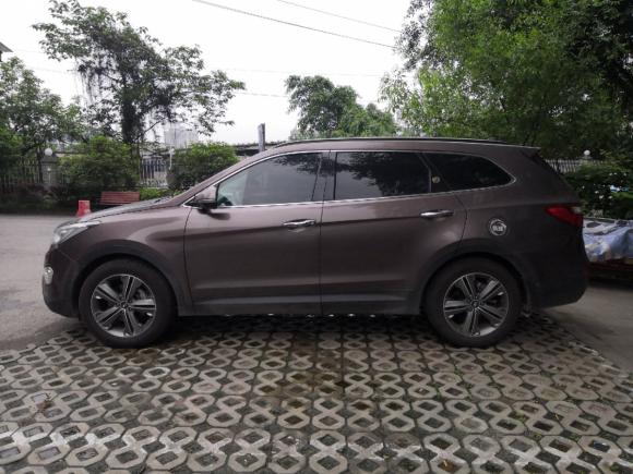 [广州·粤B] 二手现代格锐2013款 2.2T 7座四驱旗舰版