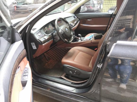 [广州·粤A] 二手宝马宝马5系GT2015款 528i 领先型