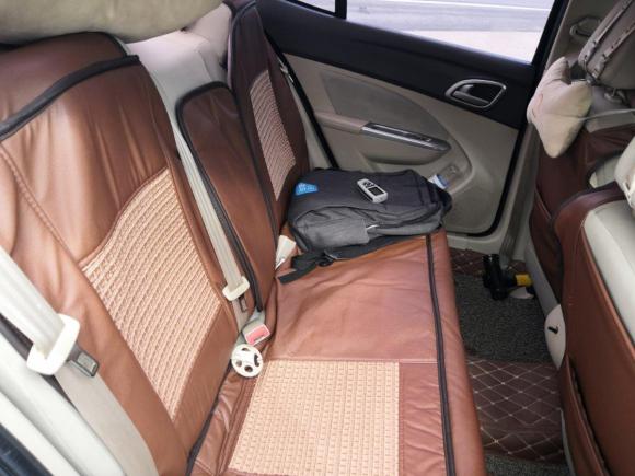 [广州·粤L] 二手宝骏宝骏6302014款 1.5L 手动标准型