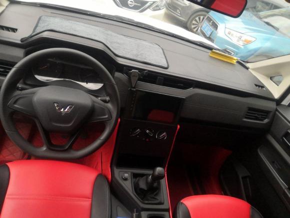 [佛山·粤E] 二手五菱汽车五菱宏光PLUS2019款 1.5T 手动致富型 2座