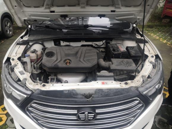 [成都·川A] 二手奔腾奔腾B302017款 1.6L 手动豪华型