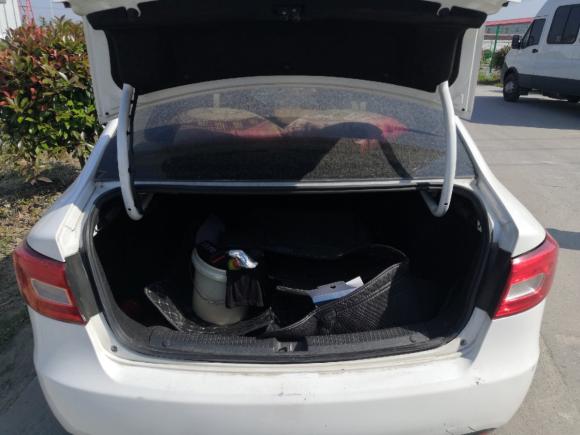 [上海·陕A] 二手奔腾奔腾B302016款 1.6L 手动舒适型