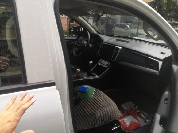 [南通·苏F] 二手长城炮2021款 2.0T商用版手动柴油两驱精英型长箱GW4D20M