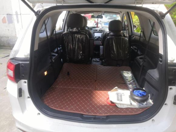 [上海·苏K] 二手海马福美来MPV2017款 六座版 1.5T 自动适·畅型