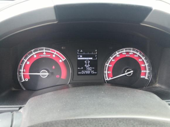 [济南·鲁A] 二手五十铃铃拓2018款 2.5T两驱基本款JE4D25Q5A