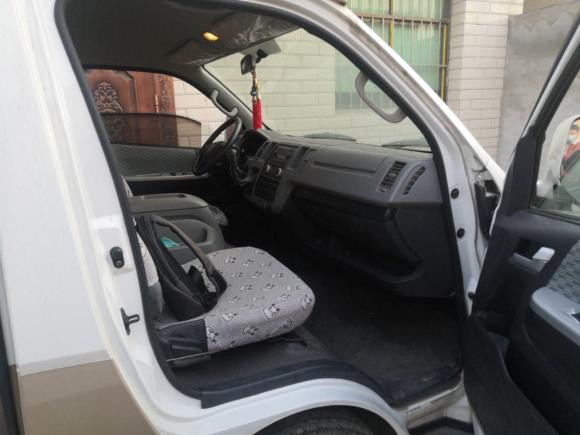 [西安·陕A] 二手福田风景G92016款 2.4L商运版长轴4G69