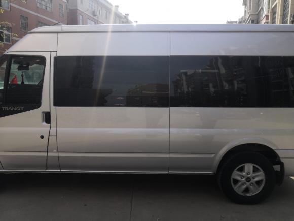 [济南·鲁A] 二手福特新世代全顺2016款 2.2T长轴9座中顶豪华型客车135马力