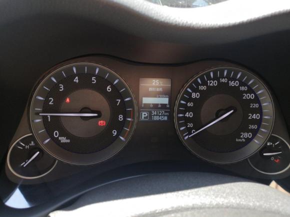 [武汉·鄂A] 二手英菲尼迪英菲尼迪Q702017款 Q70L 2.5L 精英版