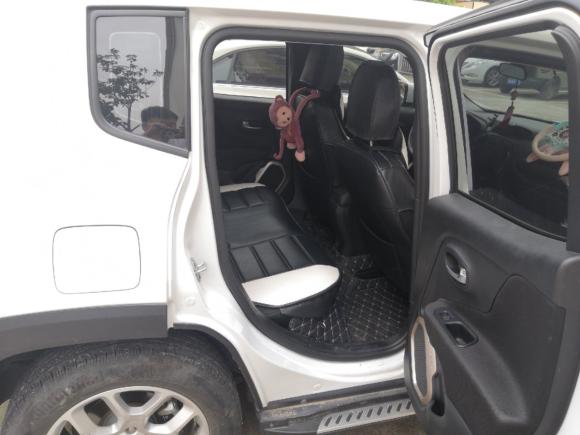 [义乌·浙G] 二手Jeep自由侠2017款  180T 自动劲能版