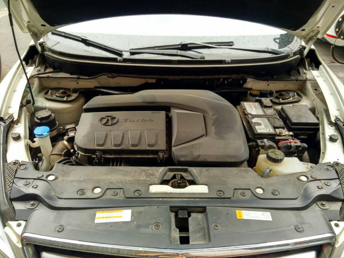 [北京] 北汽绅宝 绅宝x65 2015款 2.0t 自动豪华型