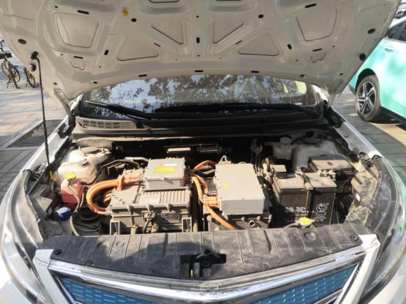 [成都·川A] 二手长安逸动新能源2018款 EV300 悦享型