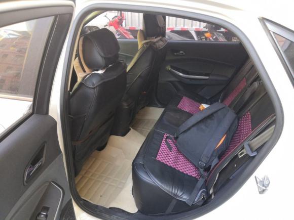 [深圳·桂L] 二手福特福睿斯2017款 幸福版 1.5L 手动时尚型