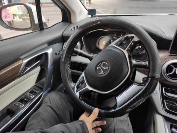 [苏州·苏E] 二手北汽绅宝北汽新能源EU52018款 R500 智尚版