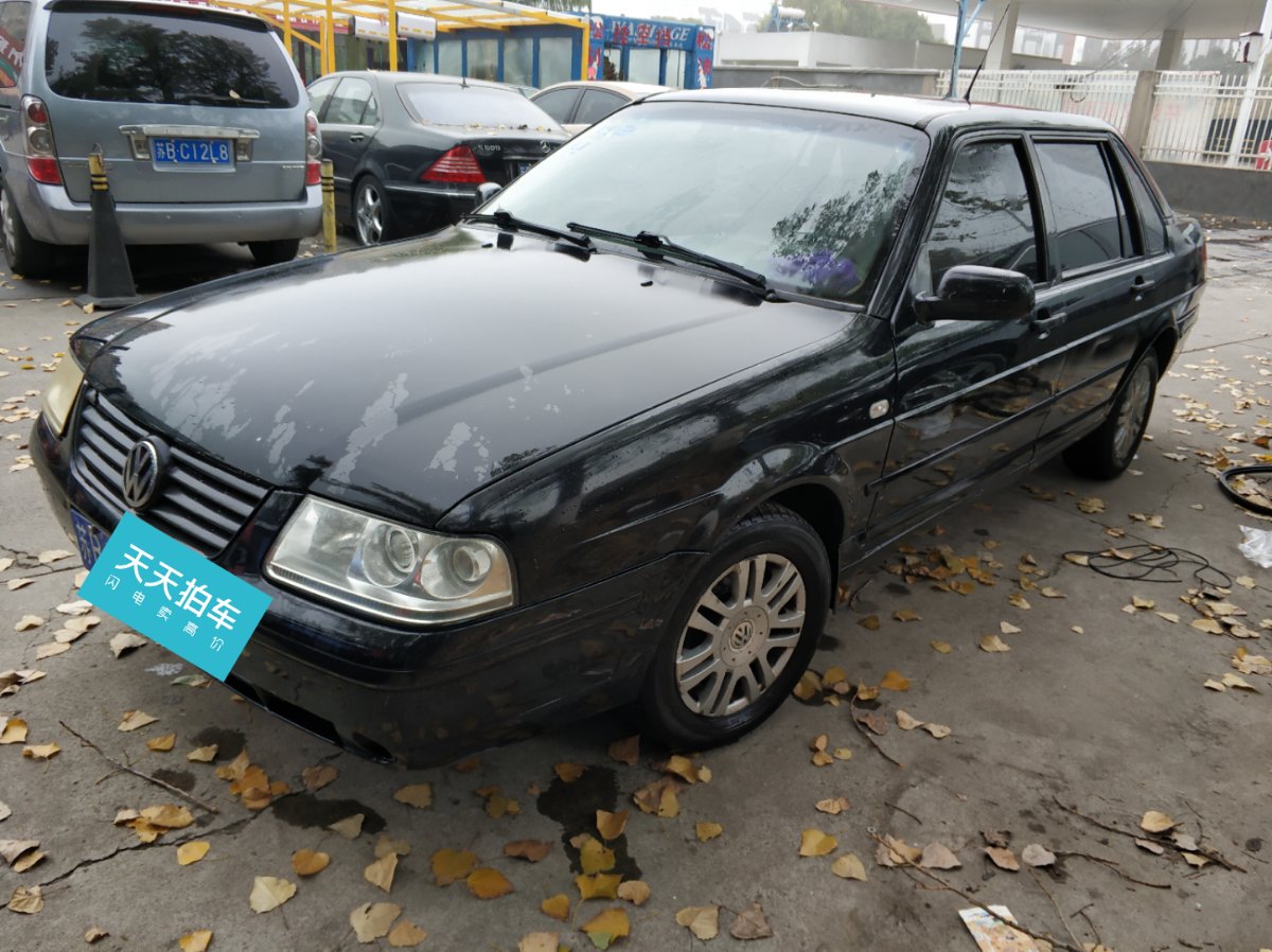 76万买的大众桑塔纳3000开12年就贬值9.33万?