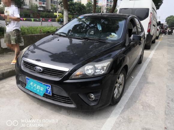 [上海·沪C] 二手福特福克斯2011款 两厢 1.8L 手动舒适型