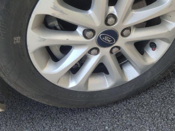 [武汉·鄂A] 二手福特福克斯2011款 两厢 1.8L 自动时尚型