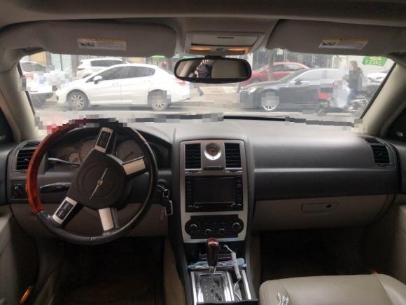 [青岛·鲁U] 二手克莱斯勒克莱斯勒300C2006款 2.7L 豪华版