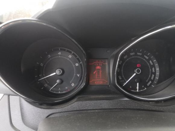 [佛山·粤Y] 二手奇瑞艾瑞泽72015款 1.5T 手动致享版