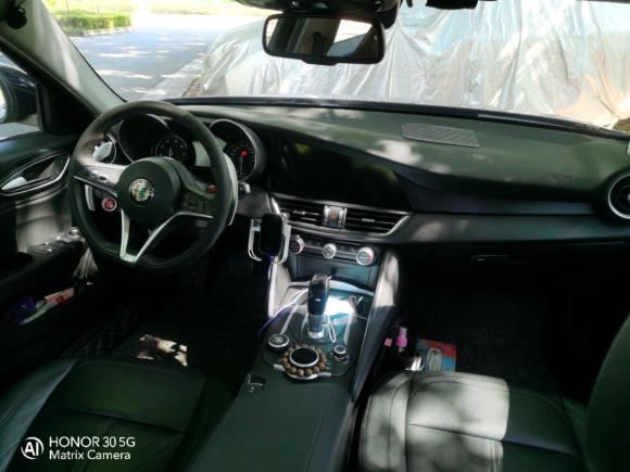 [广州·粤A] 二手阿尔法罗密欧Giulia2017款 2.0T 280HP 豪华版