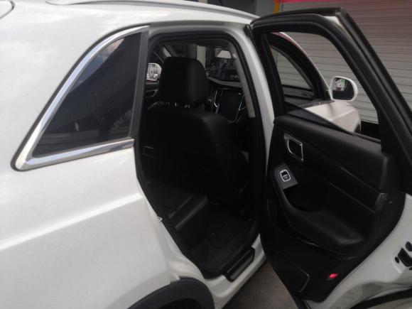 [宁波·浙B] 二手众泰众泰SR72017款 1.5T CVT魔方之梦版